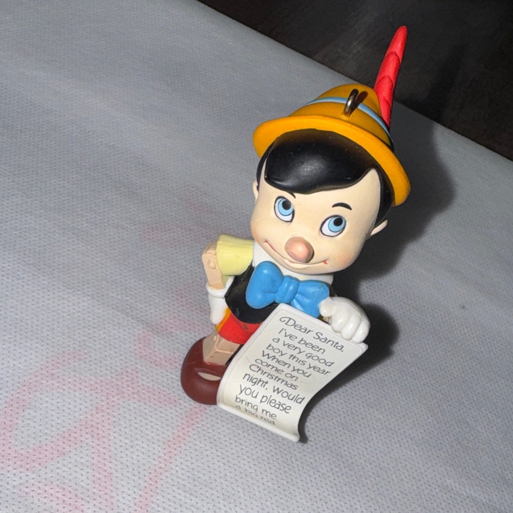 Vintage Grolier Disney Pinocchio Ornament.